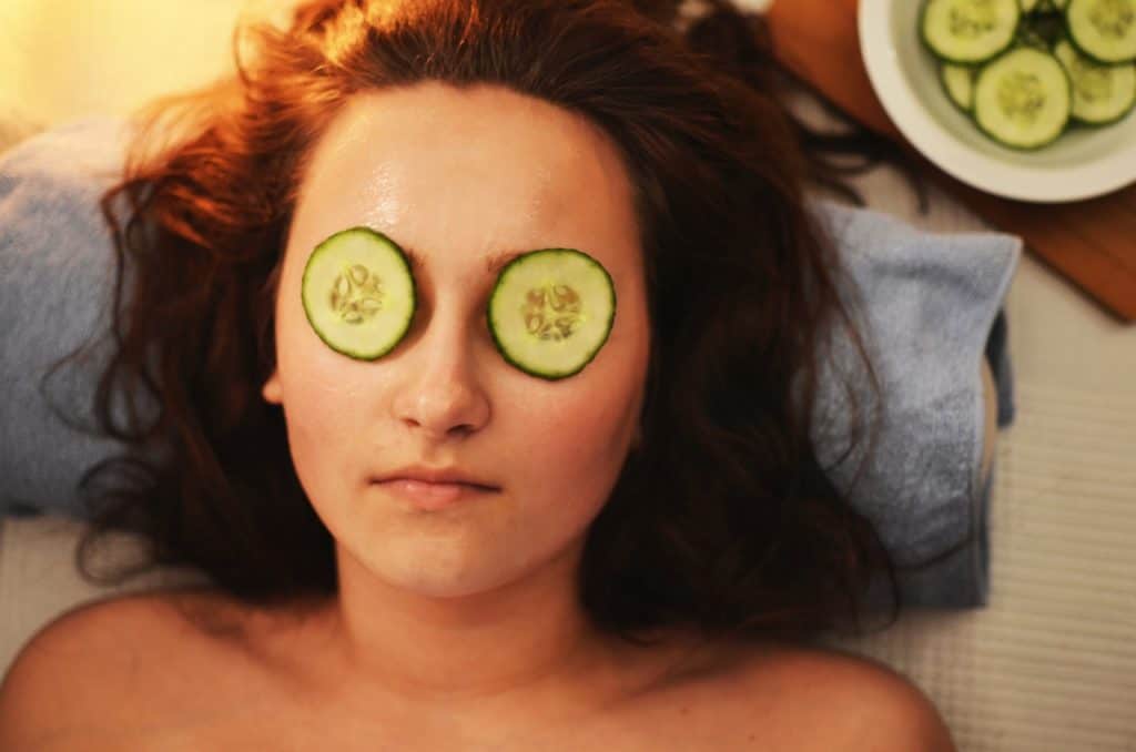 how avocado benefits your skin