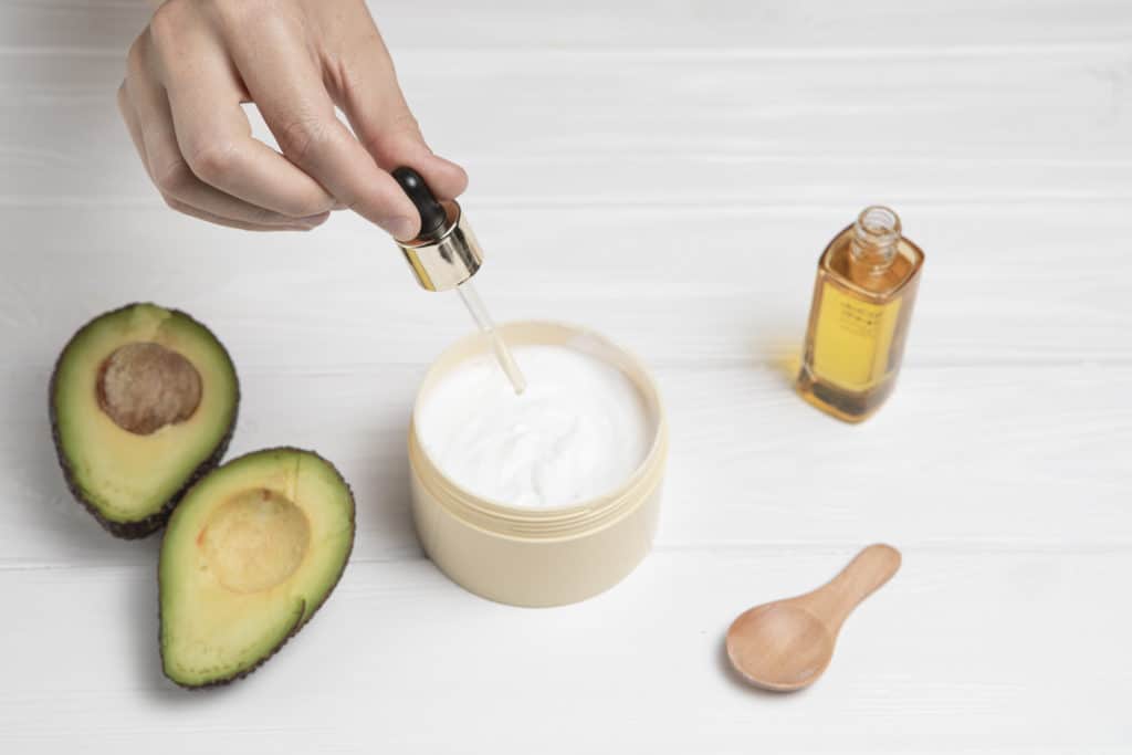 What are the Benefits of Avocado Face Masks? 1