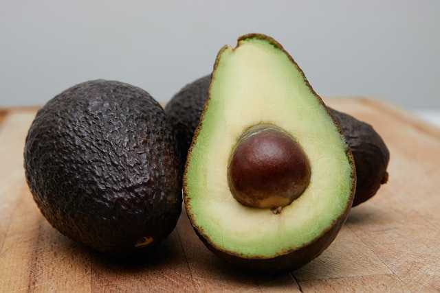 can avocado cause stomach pain